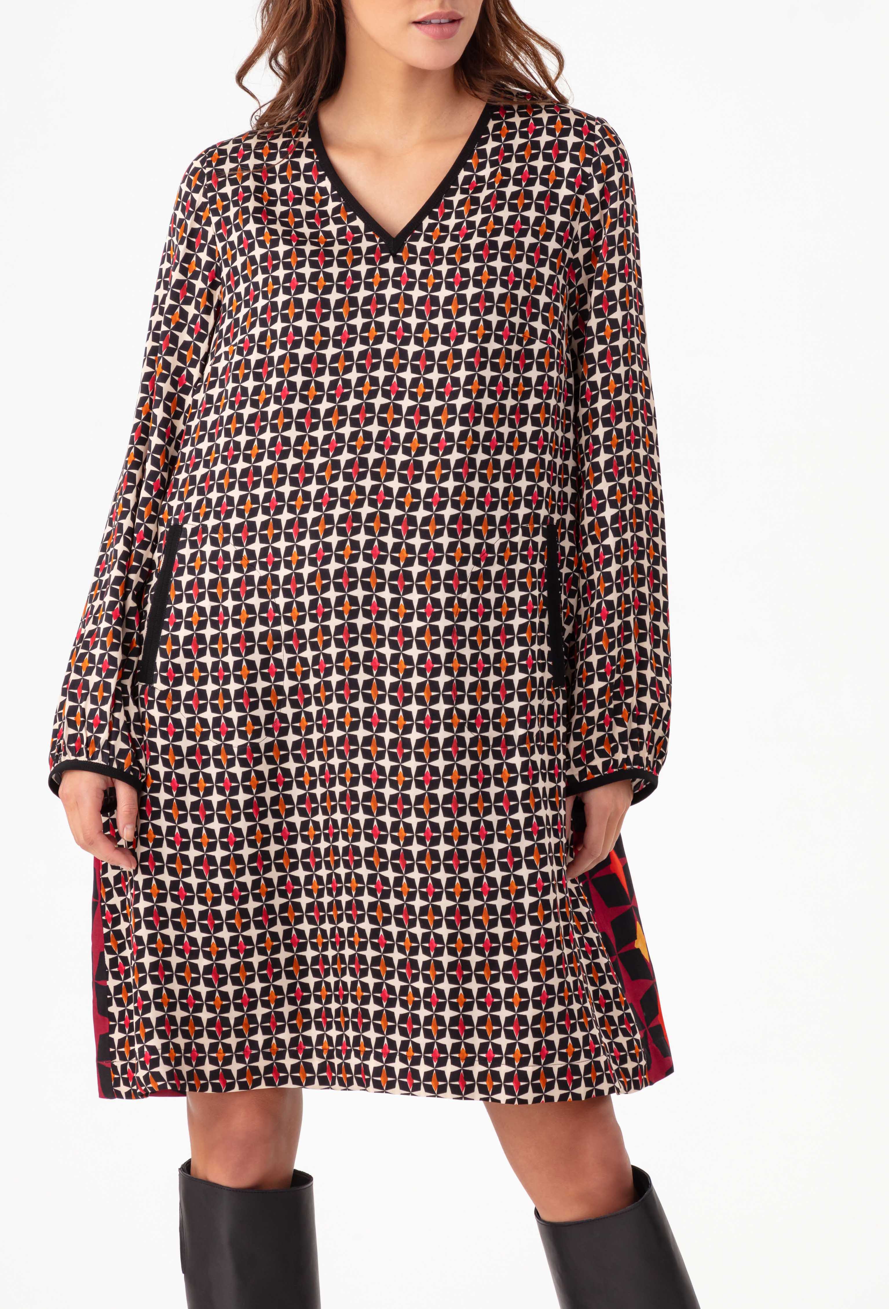 Robe HESTER