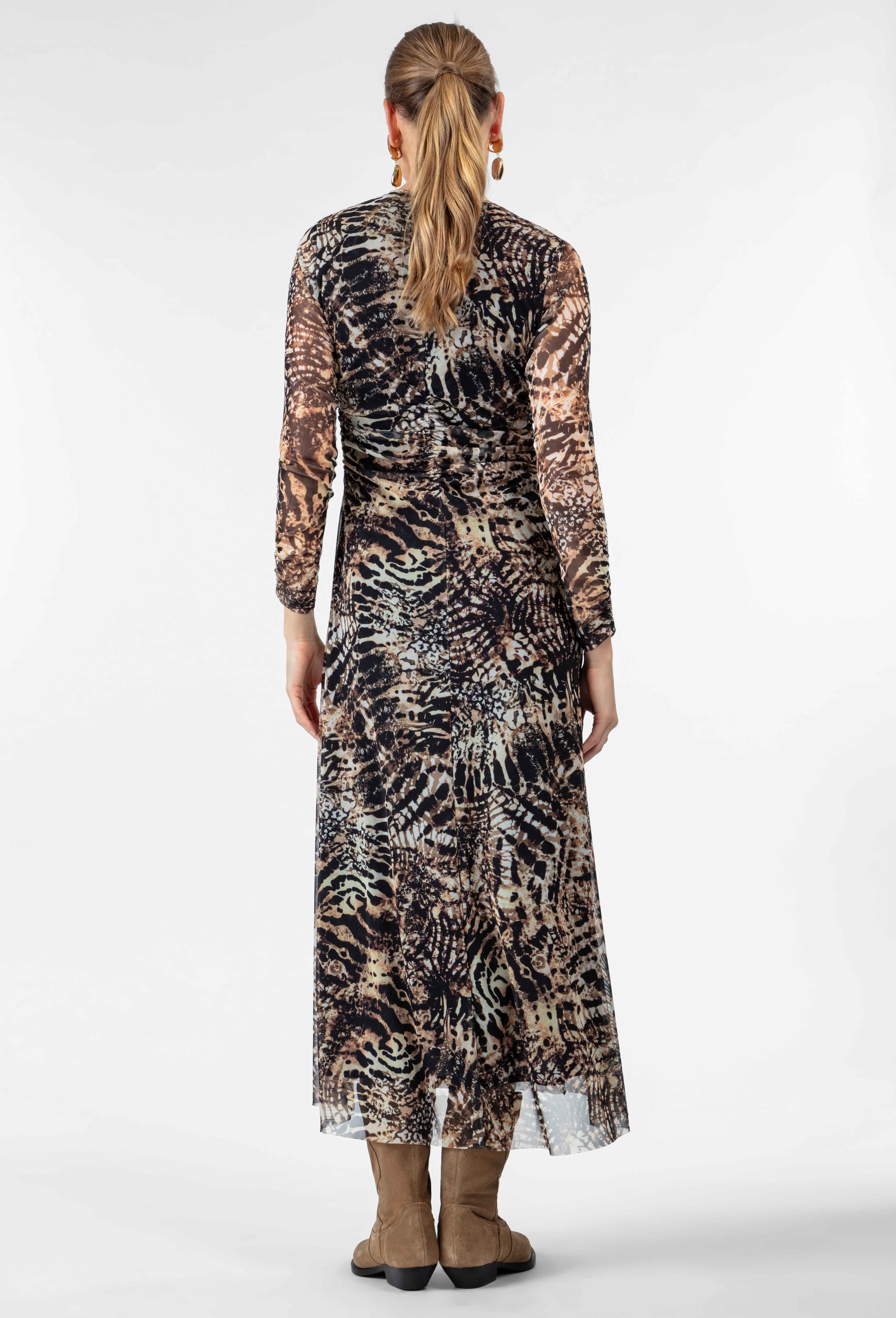 Robe ELSA - Image 3