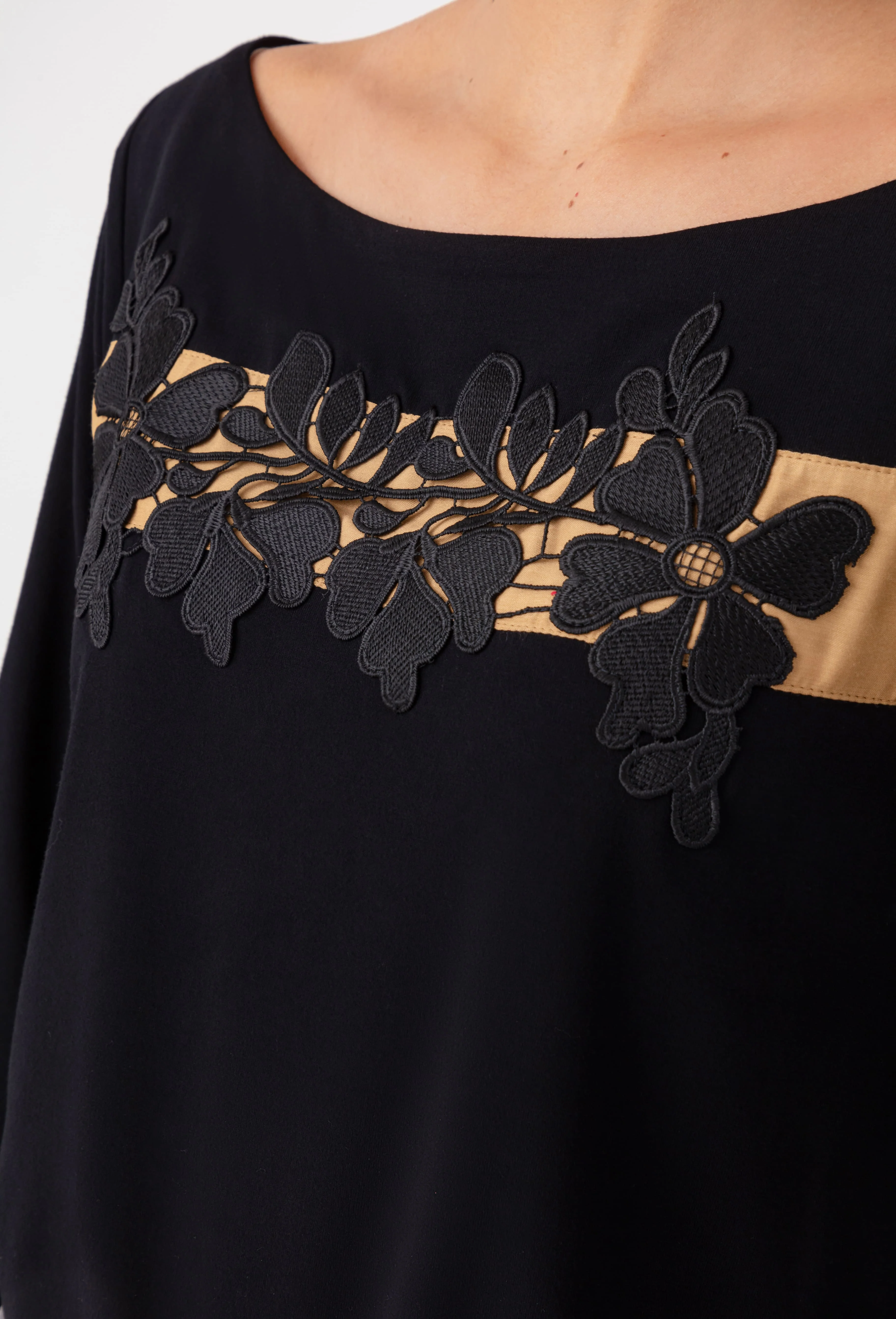 Top ESMEE - Image 3